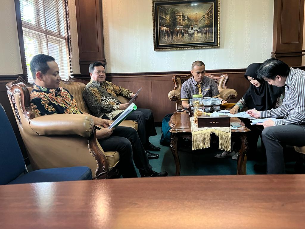 Validasi Data Mahasiswa Jalur Rekognisi Pembelajaran Lampau (RPL), FH Unilak Laksanakan Rapat Komite Asesor