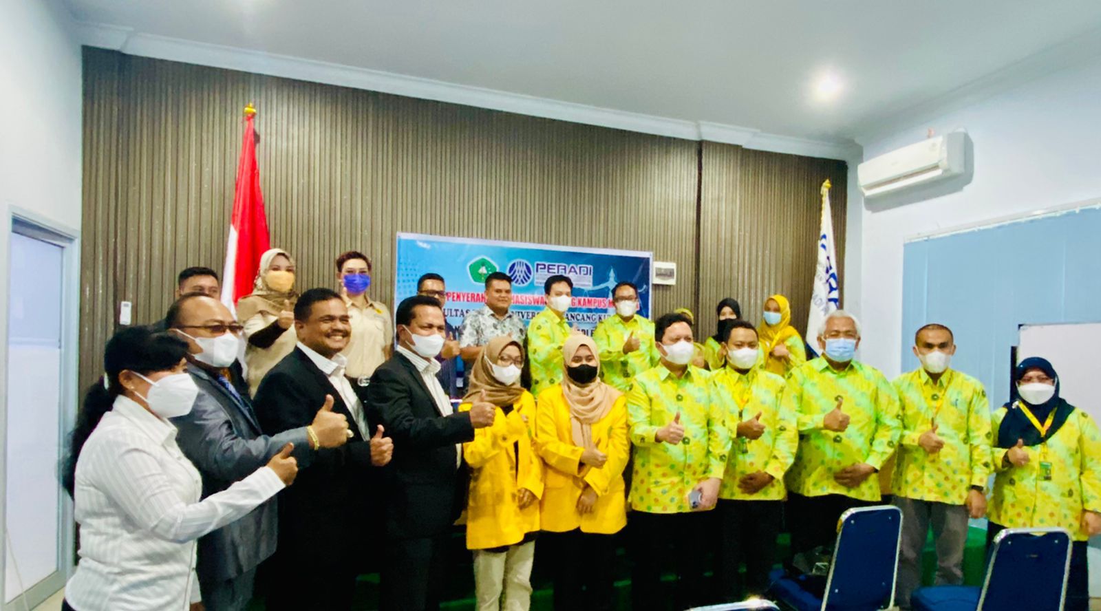 Tingkatkan Kualitas Mahasiswa Dalam Praktik Hukum, FH Unilak Magangkan Mahasiswa di Kantor Advokat Naungan DPC Peradi Kota Pekanbaru