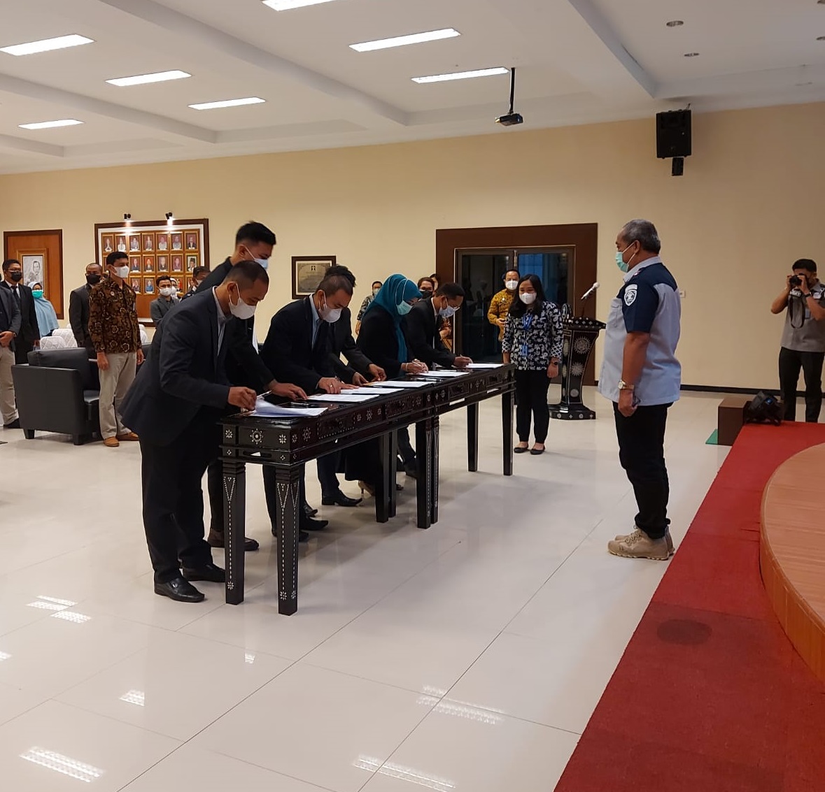 LBH FH Unilak Menandatangani Kontrak Kerjasama Bantuan Hukum Tahun 2022
