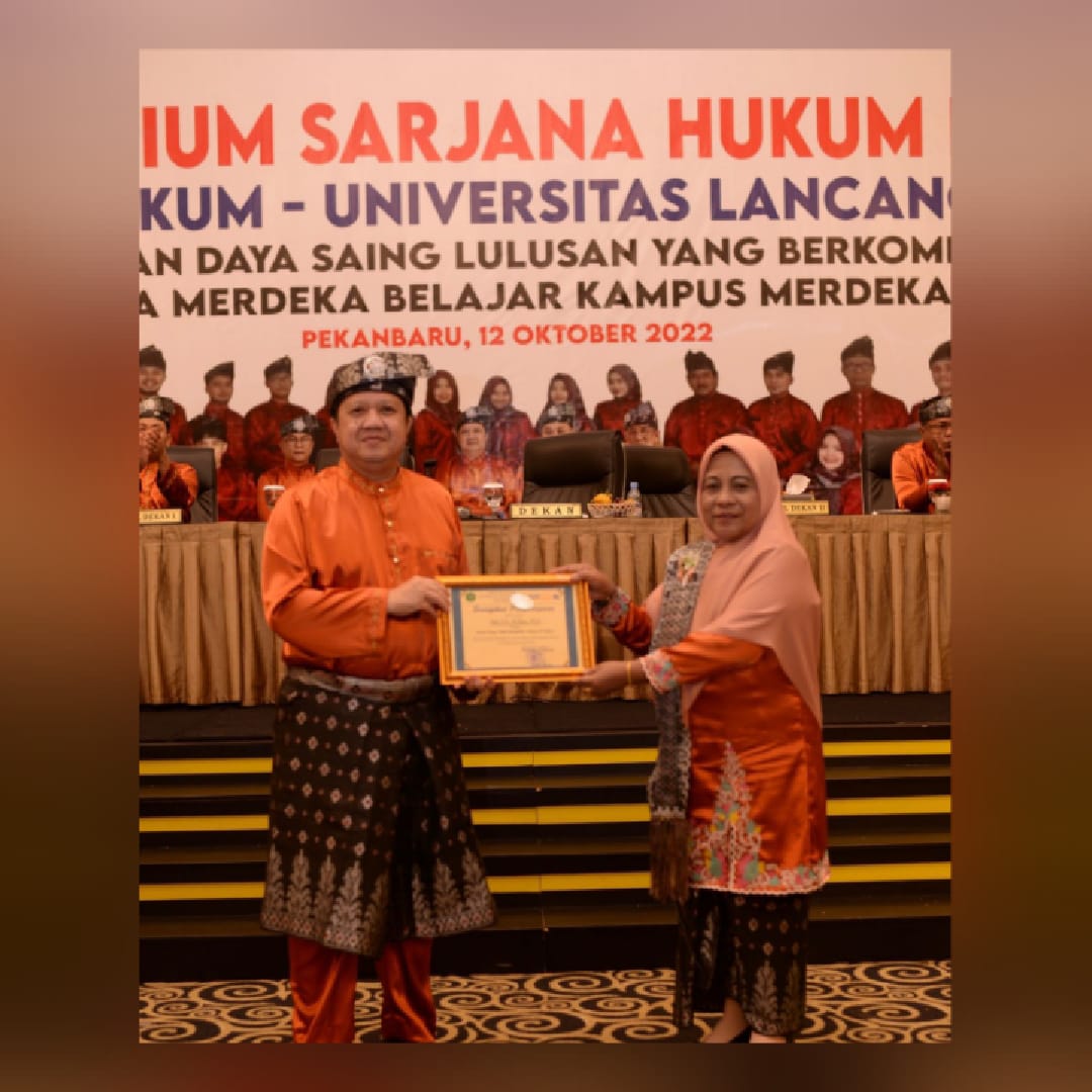 Gelar Yudisium Ke 65 FH Unilak Beri Penghargaan Kepada Dosen Yang Mengabdi lebih dari 25 Tahun