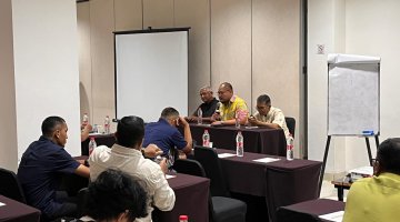 Tim Dosen FH UNILAK Gelar Pengabdian Masyarakat Tentang Perlindungan Konsumen di Sukaramai Trade Center