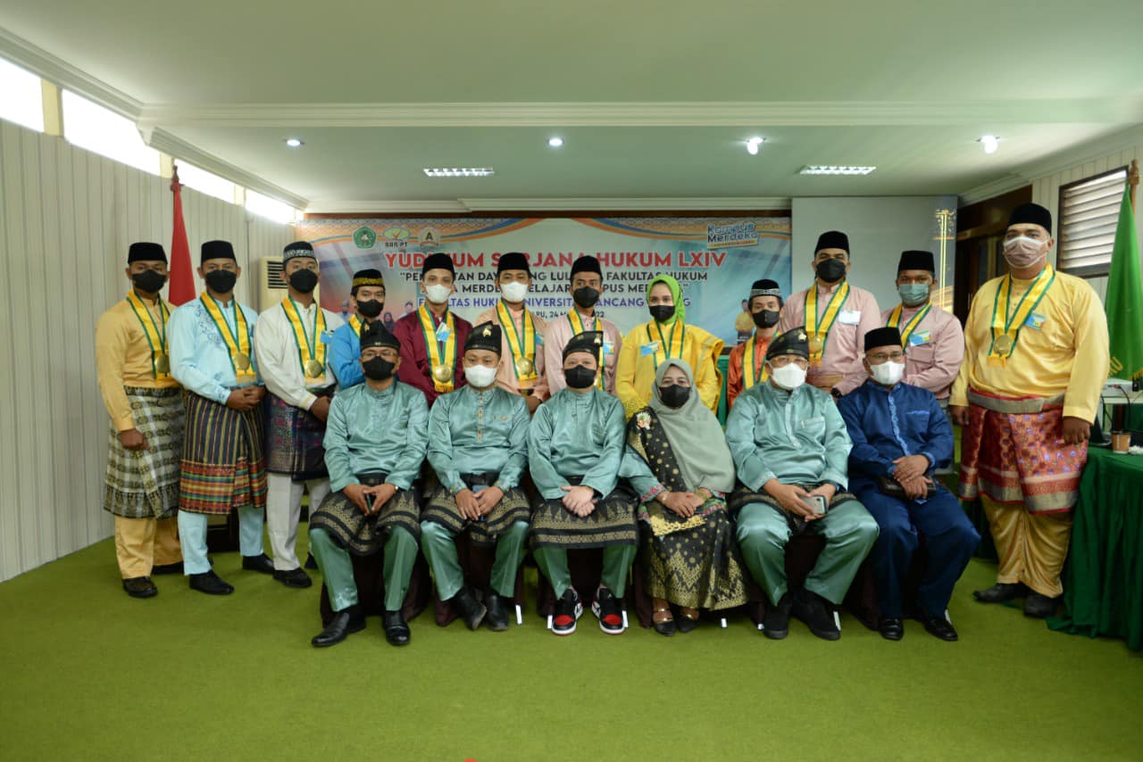 Fakultas Hukum Unilak Menggelar Yudisium Sarjana Hukum Ke - LXIV