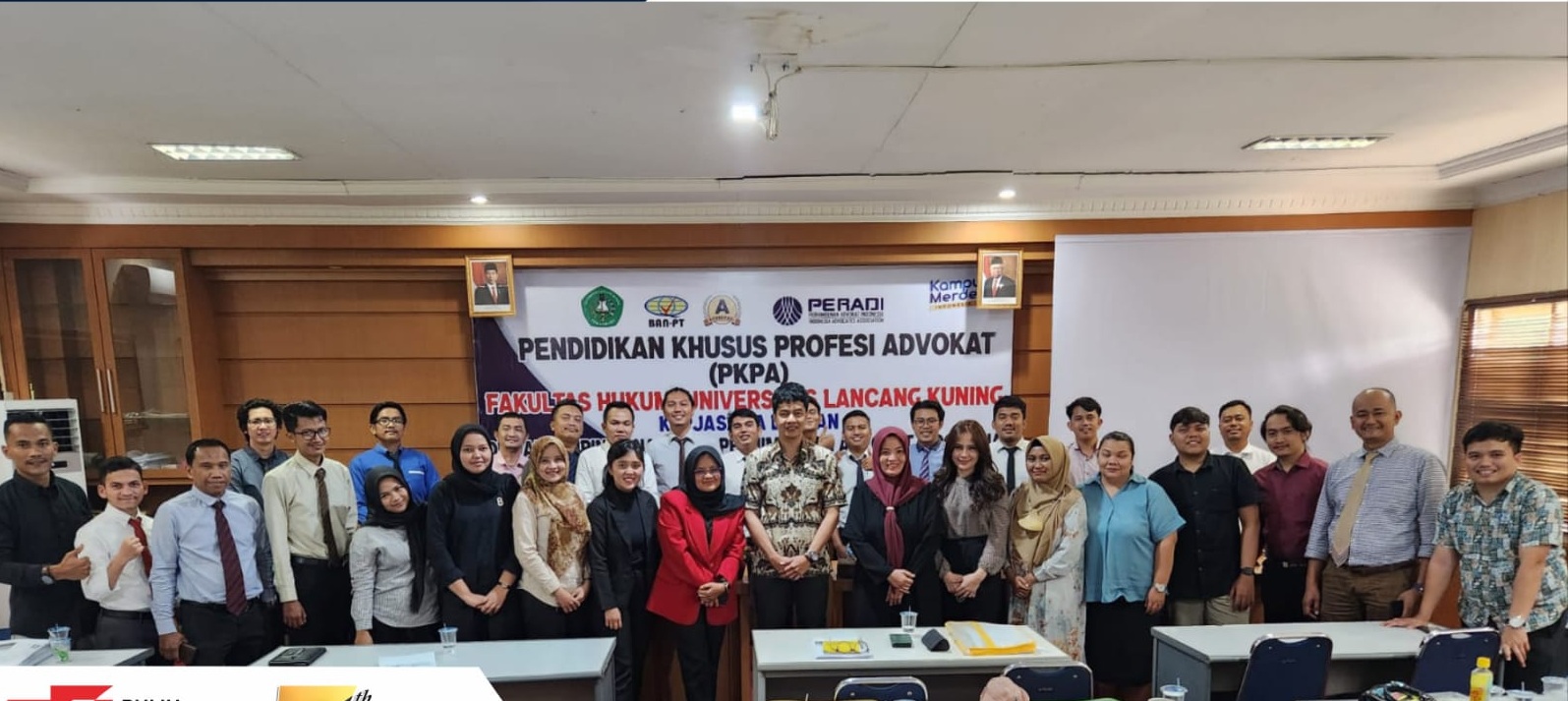 Hakim PTUN Pekanbaru Menjadi Pemateri Pada Pelaksanaan Pendidikan Khusus Profesi Advokat (PKPA) Di Fakultas Hukum Unilak 